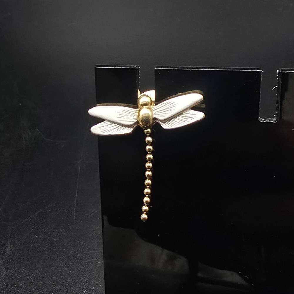 Avon 1984 Dragonfly Pin Gold Tone White Enamel Bug Insect Jewelry